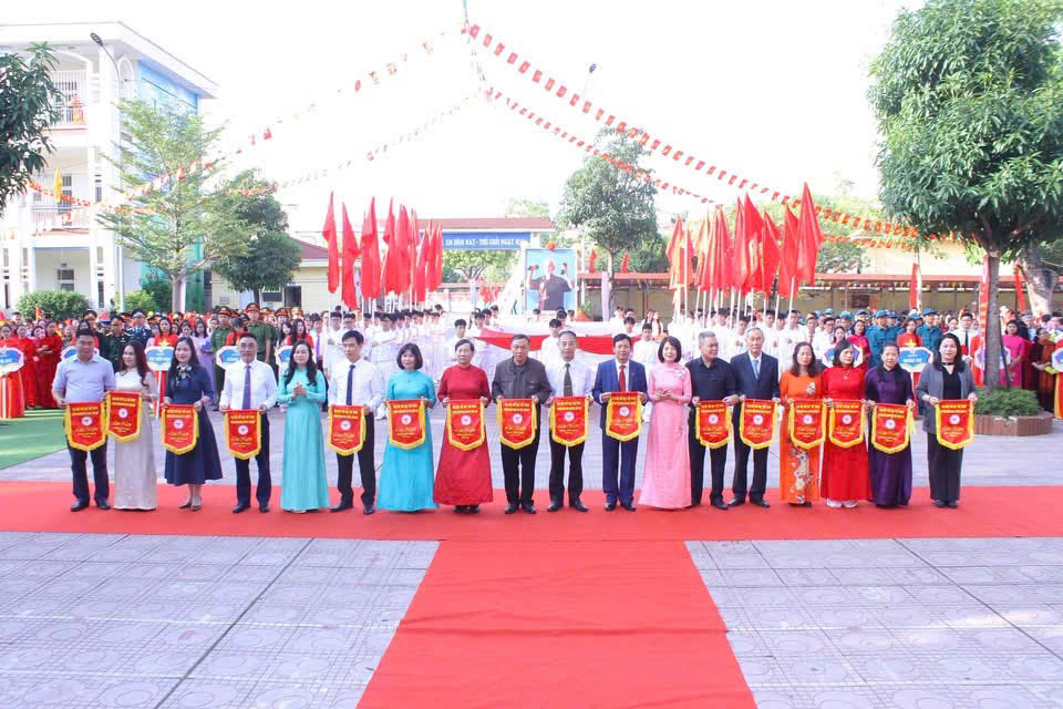 TỰ HÀO THÀNH TÍCH CỦA TRƯỜNG THCS MẬU LƯƠNG TẠI ĐẠI HỘI THỂ DỤC THỂ THAO PHƯỜNG KIẾN HƯNG LẦN THỨ NHẤT NĂM 2025