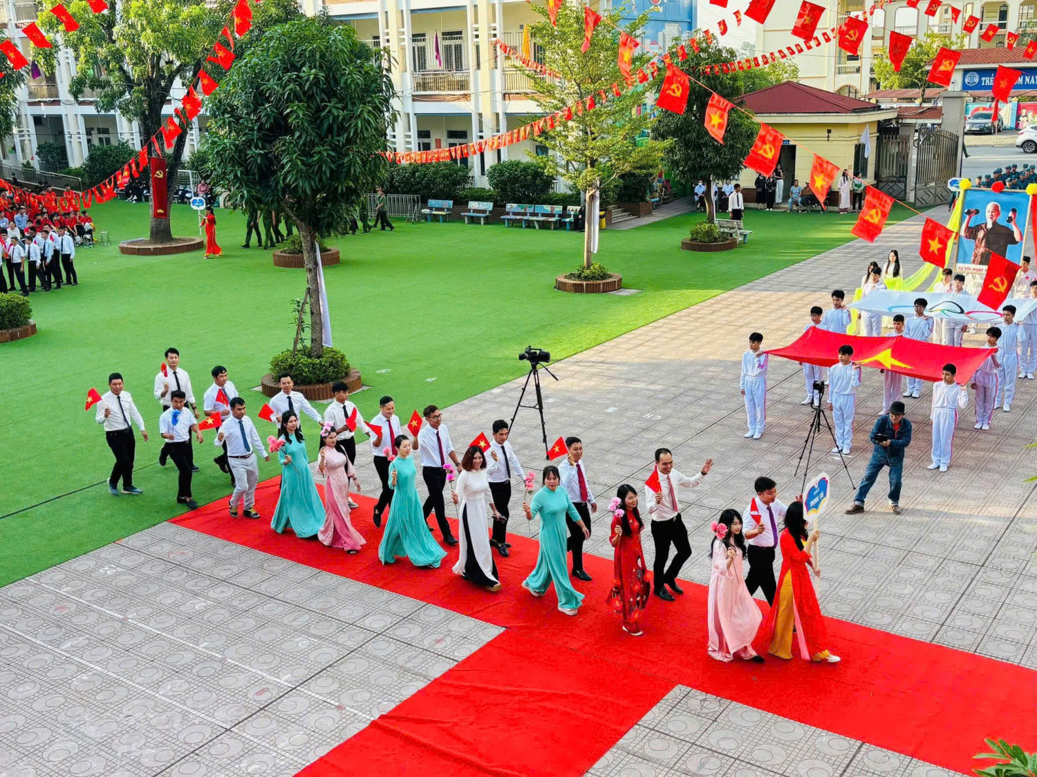 z7157177586141 9cd0c96c0165287e74949d38ee5510dc