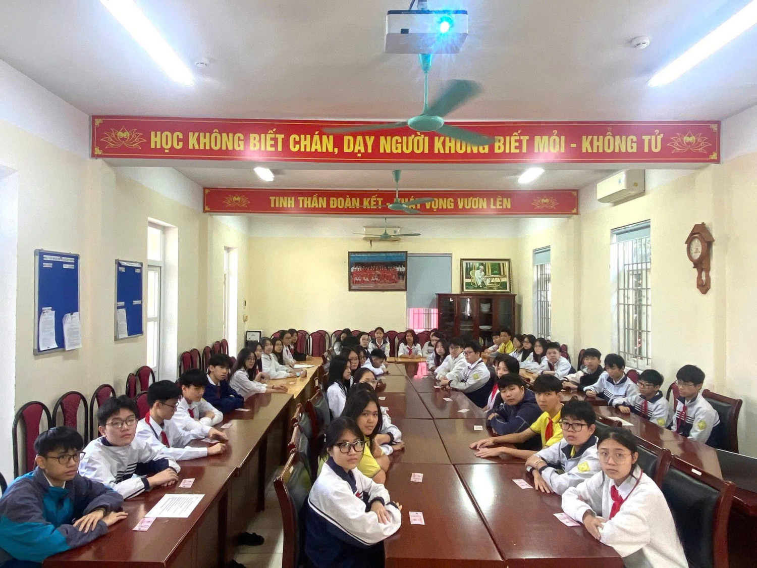 gen h z7295320135135 65e99d303b836e4bf87323361f3574f9