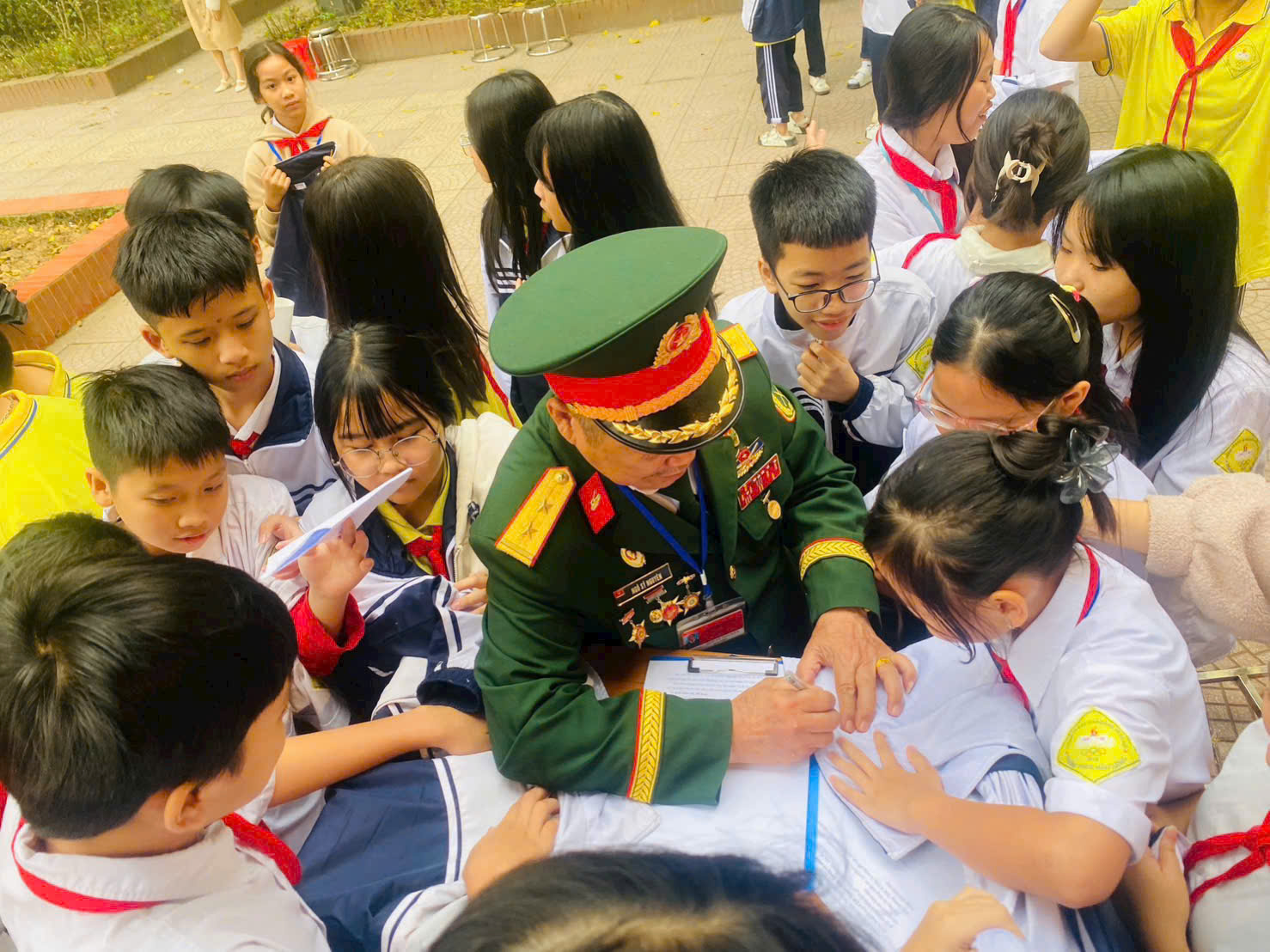 gen h z7295372005459 a016ac37e289760b0d7a453d36f04cca