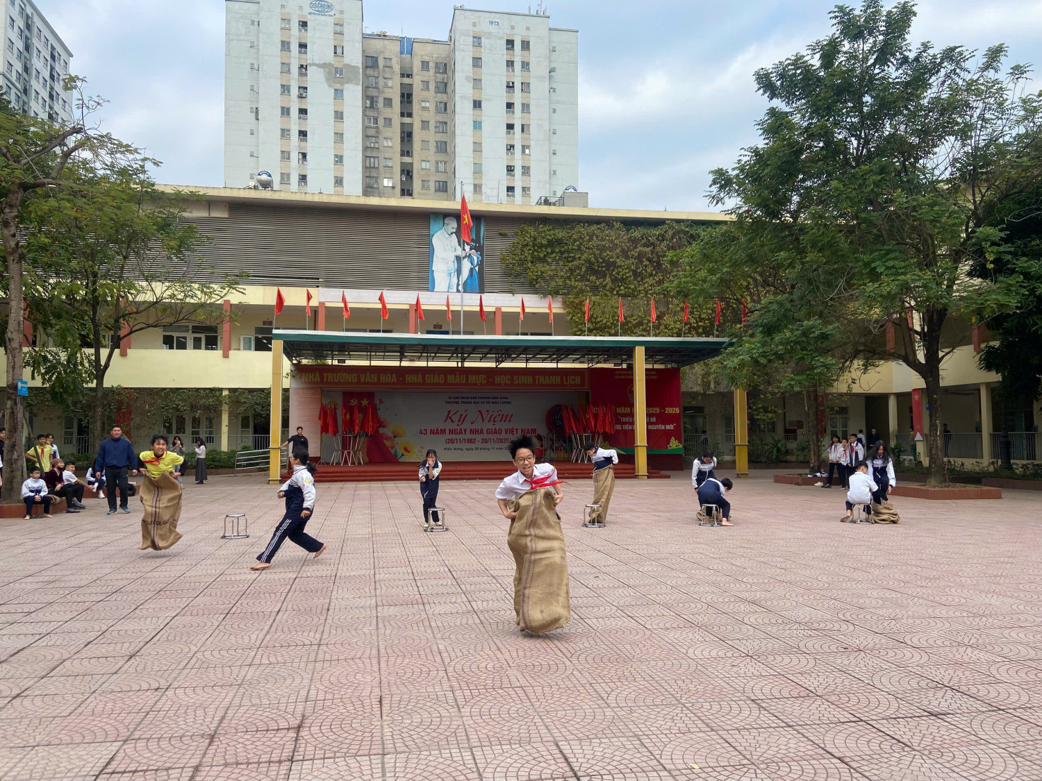 gen h z7336103562099 285cee83bd0ffdffab9780b3dea1b57e