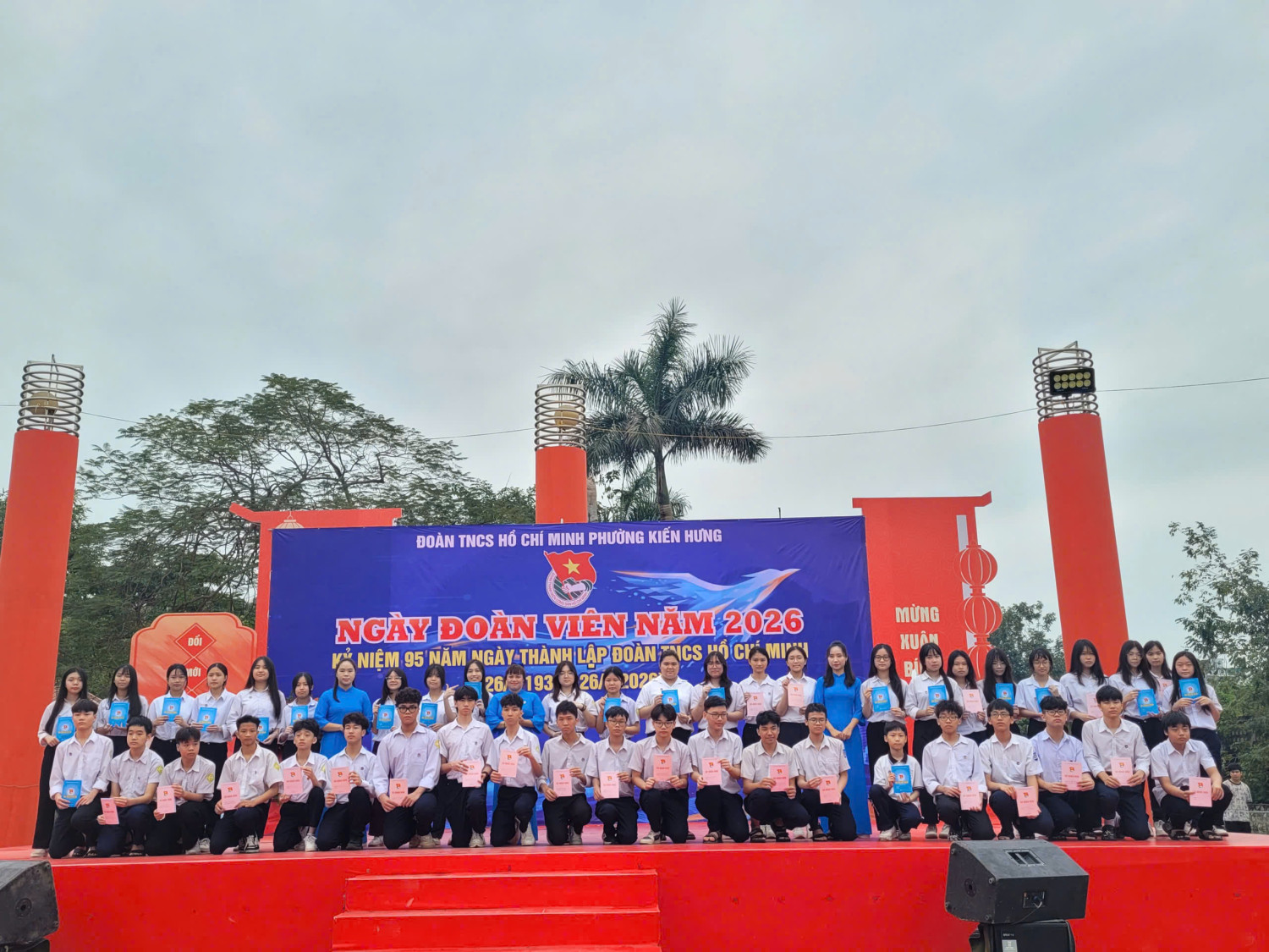 LỄ KẾT NẠP ĐOÀN VIÊN MỚI – LAN TỎA LÝ TƯỞNG TUỔI TRẺ