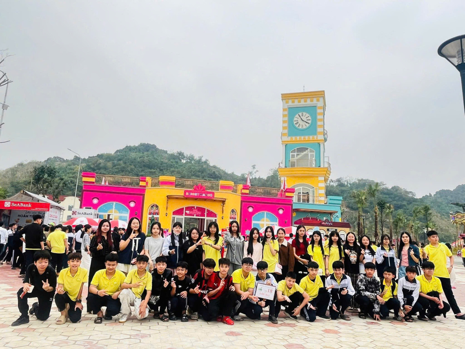 z7609810851079 e6ea44404ac45d1d7f58902c216969c3